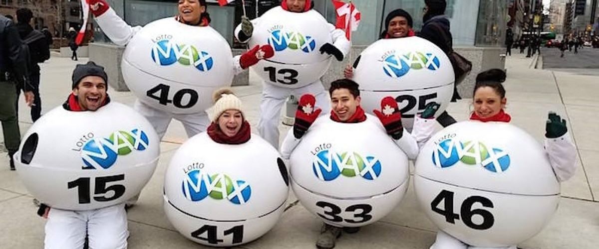 Gana 35 millones de dólares en la Lotto Max y oculta la noticia durante semanas